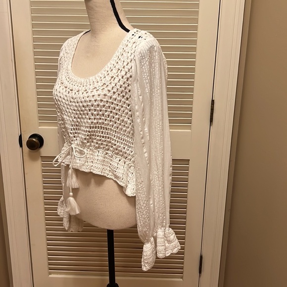 83. ๐HP๐. Free People Megan Crochet Top in Ivory - Picture 11 of 17